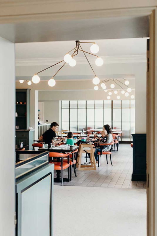 A family having dinner in Rampsbeck