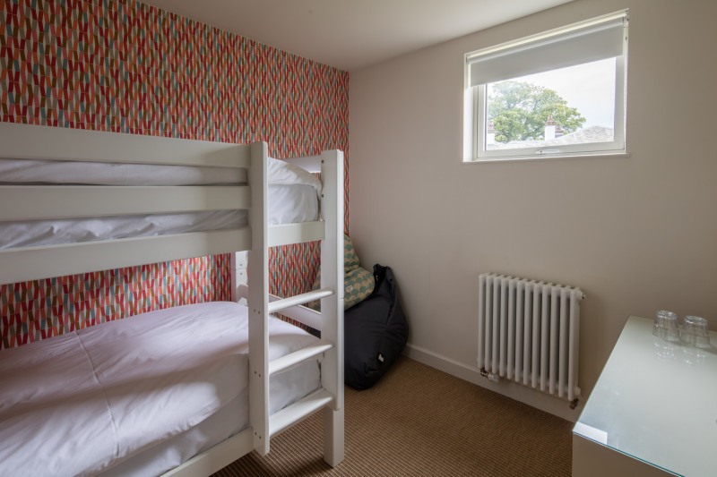 Bunk room in best family suite