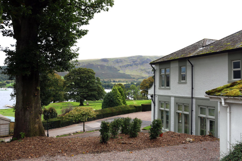 Family with cottage with lake views