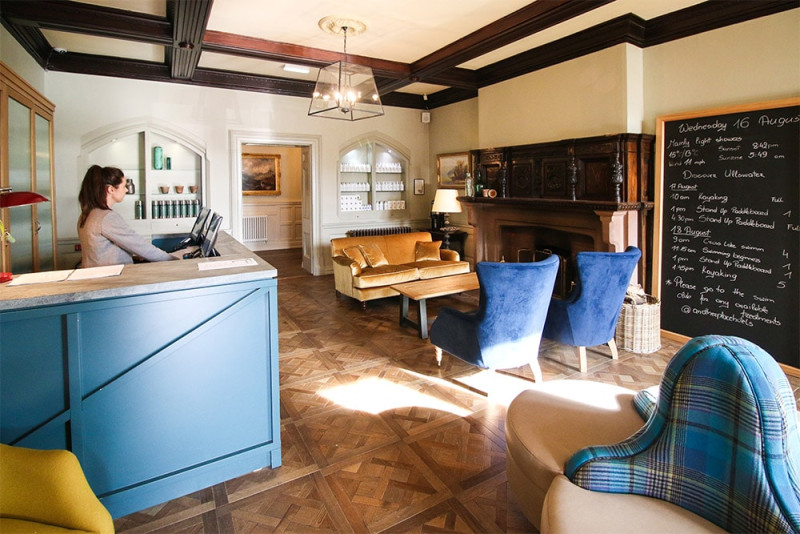 Lobby entrance at The Lake