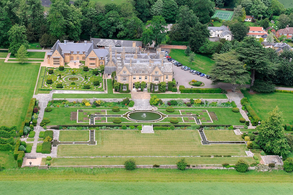 Amport house and garden