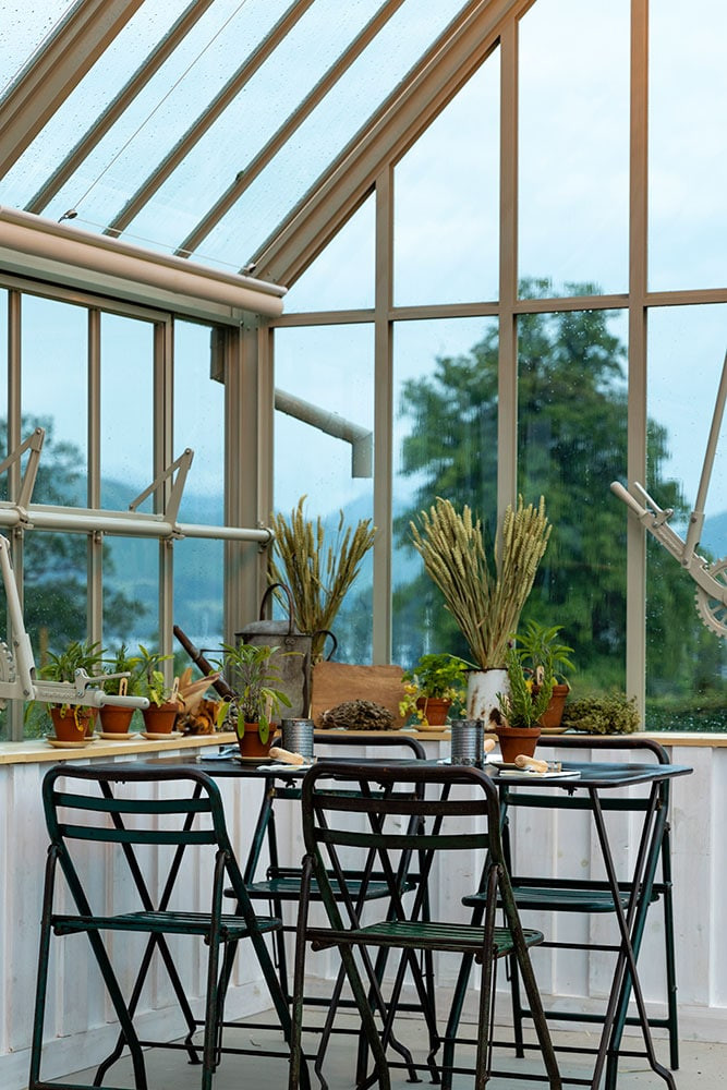 inside the glasshouse