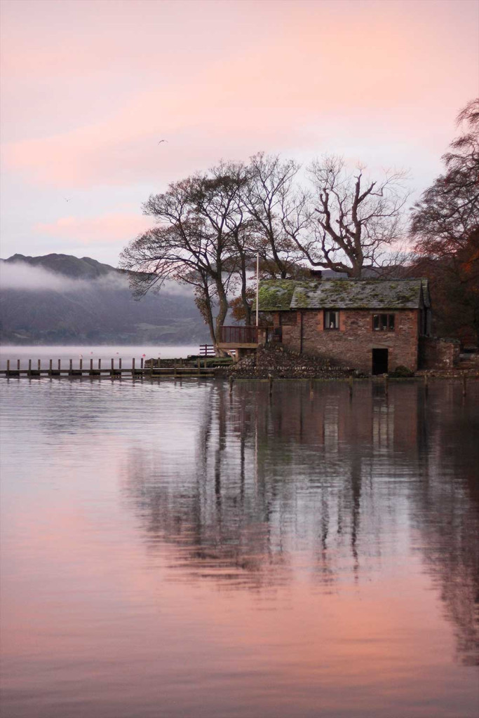slow travel boat house