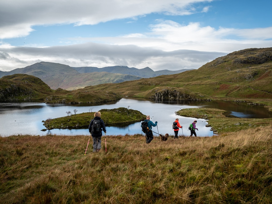 Image of people hiking 