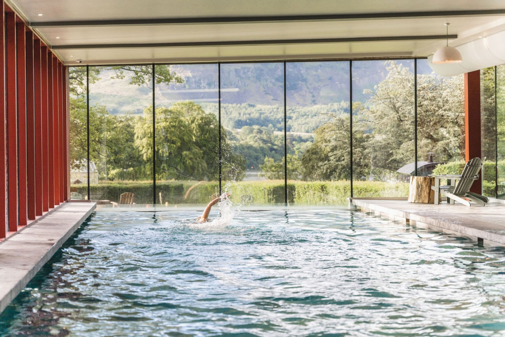 Aerial shot of Another Place, The Lake