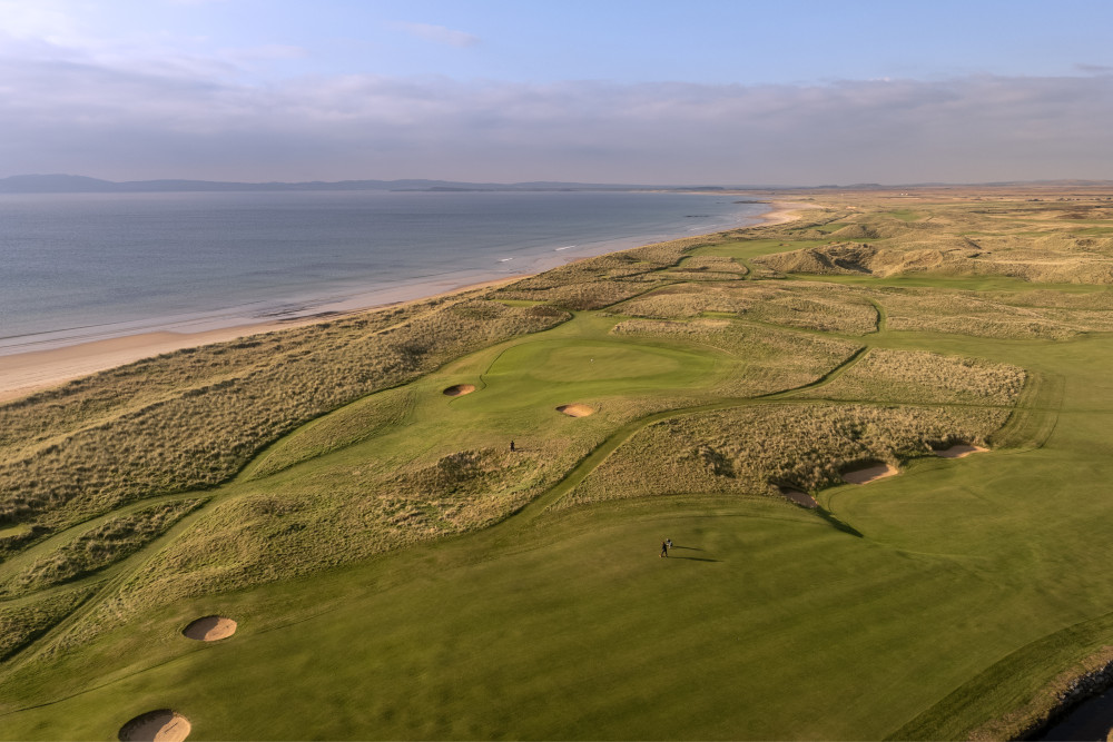 Another Place, The Machrie golf course, third hole coast line