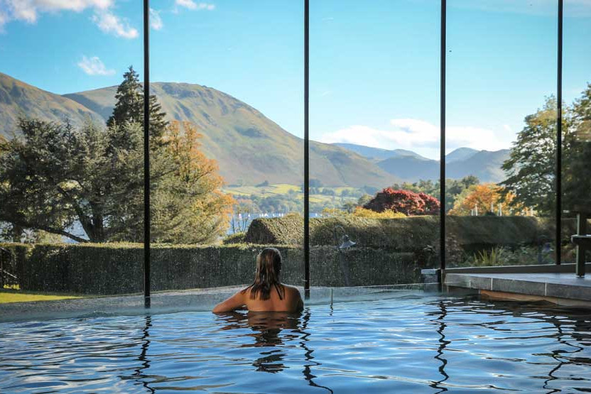 Swimming pool with lake views