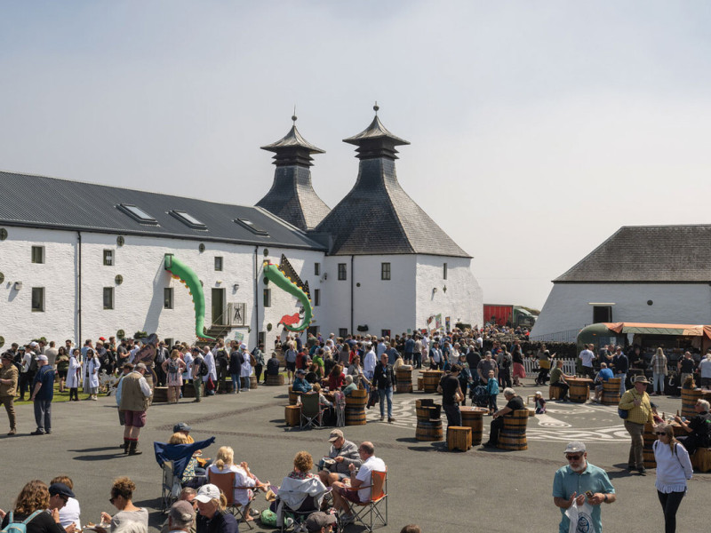 Image for Fèis Ìle Festival room post